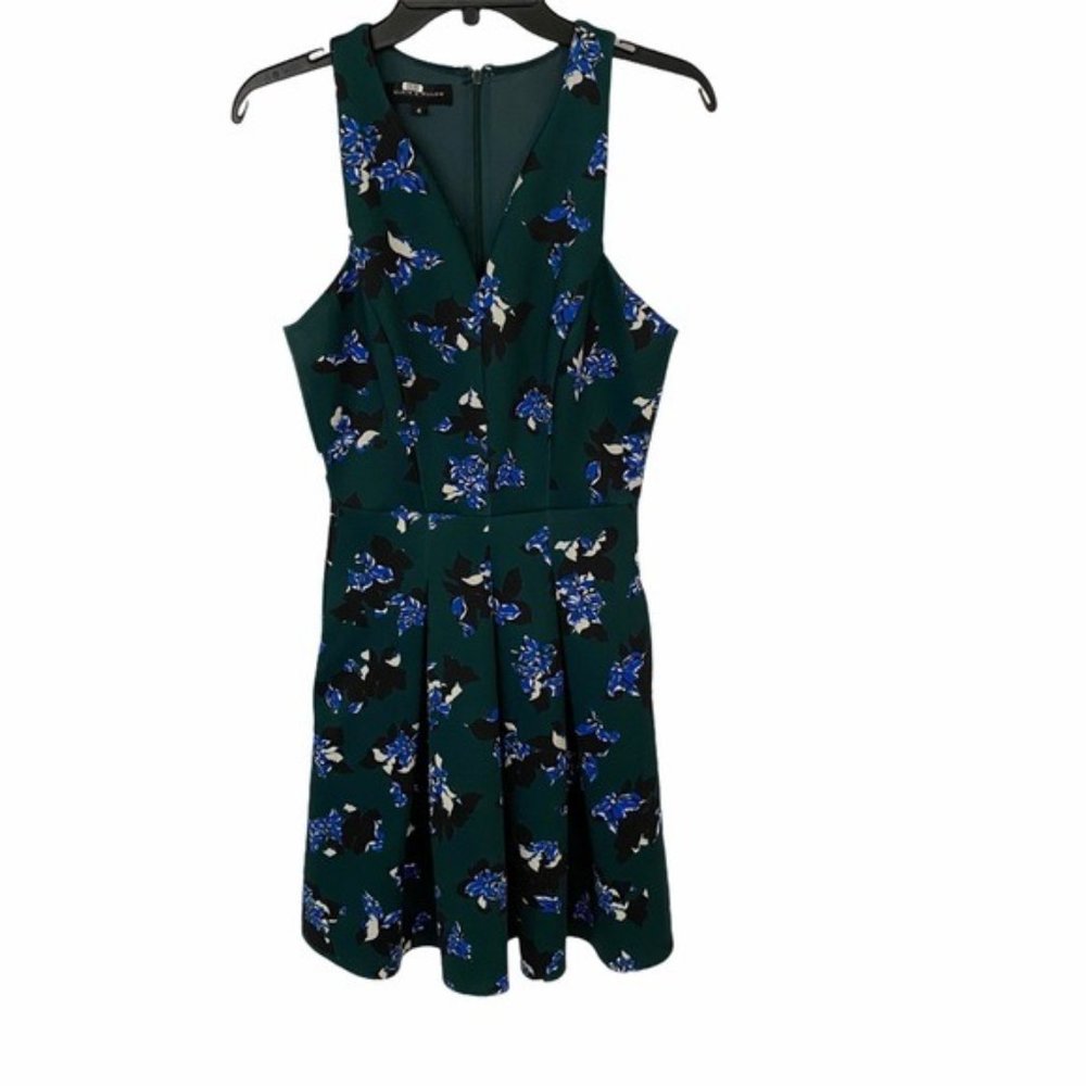 Slate & willow scuba material floral dress pockets